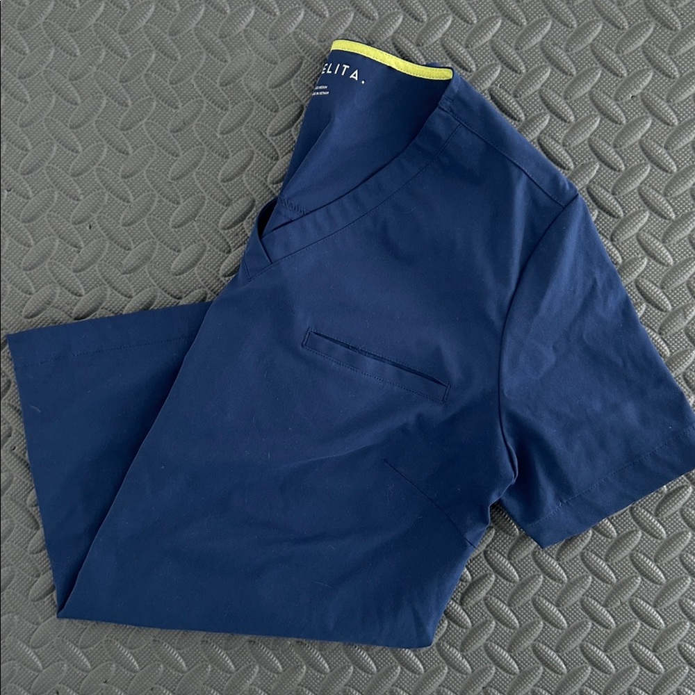 Medalita Navy Scrub Set
